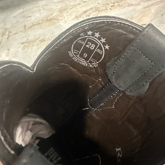 Python Skin Men’s Boots - Picture 2 of 3